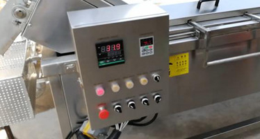 Máquina de freír totalmente automática SUS304 de seda de calamar de mar